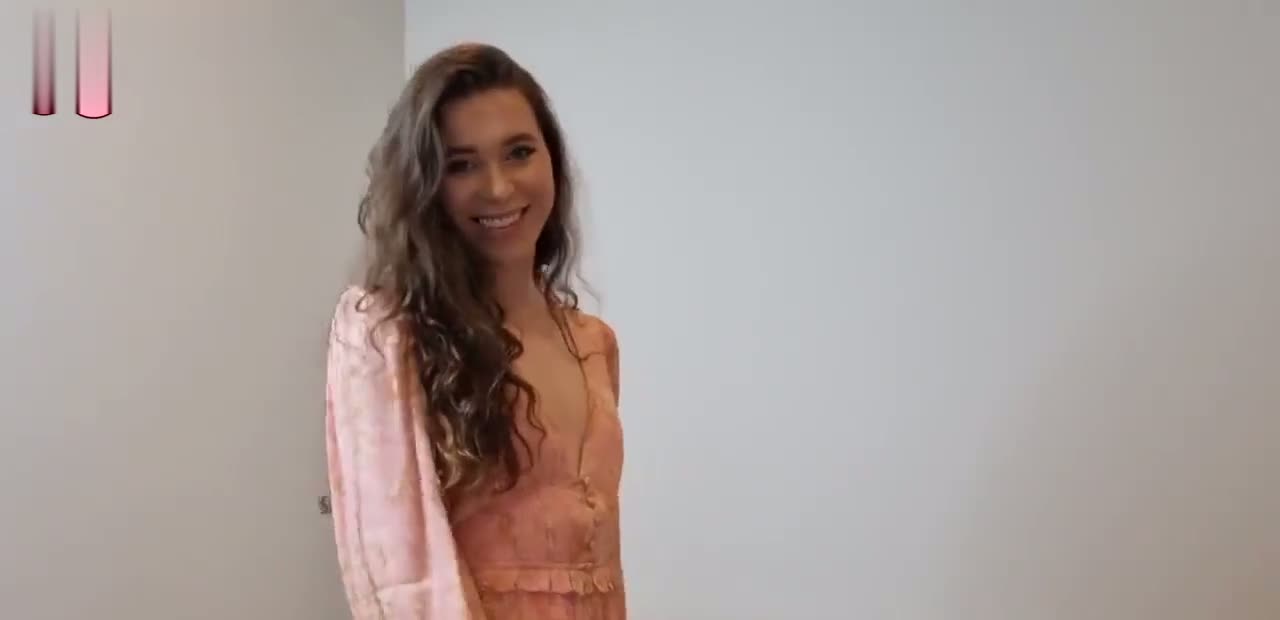 Monika’yı delik deşik etti resmen
